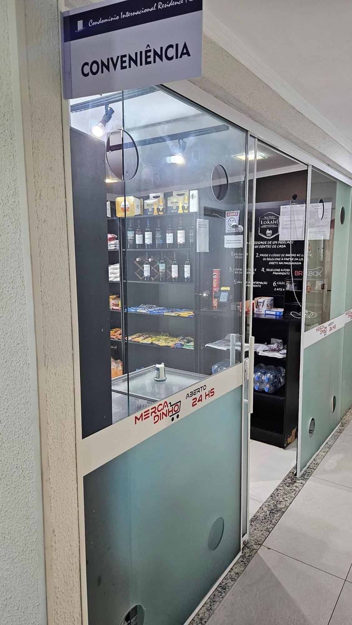 Casais, Predio Beira Mar, Em Frente A Roda Gigante Apartment Balneario Camboriu